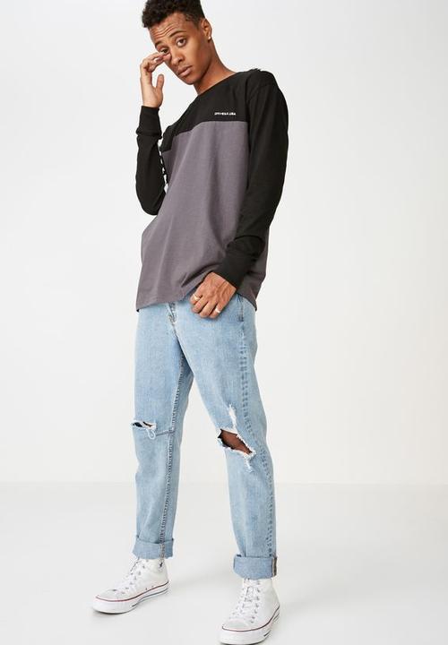 Cotton On - Vision worldwide tbar long sleeve tee - multi