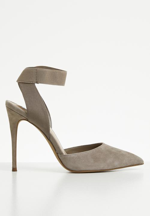 superbalist steve madden