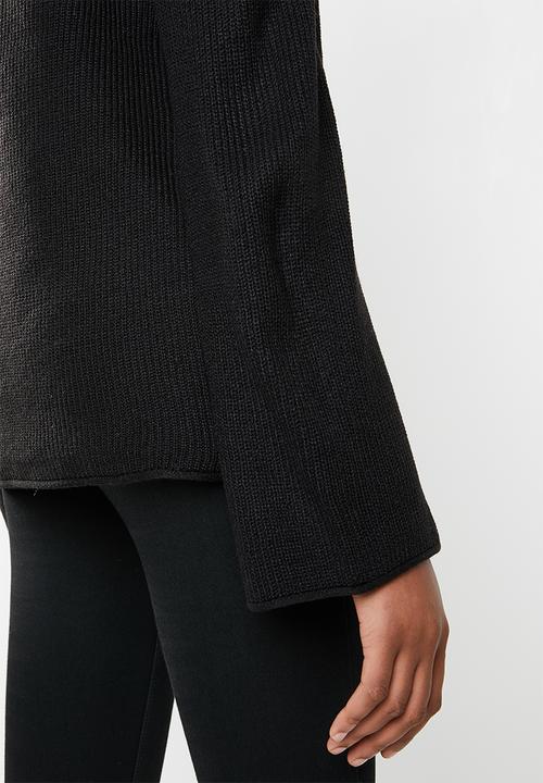 Brave Soul - Flared sleeve V-neck jersey - black