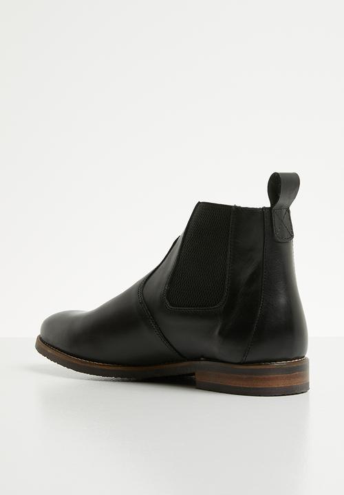 Superbalist - James leather chelsea boot - black