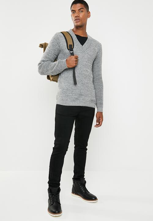 Superbalist - Chunky textured deep V-neck knit - grey