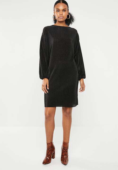 Superbalist - Plisse shift dress - black