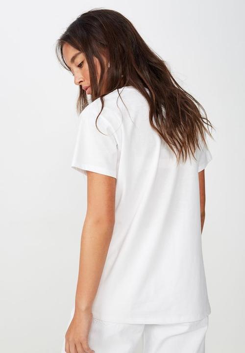 Cotton On - Classic arts tee - white