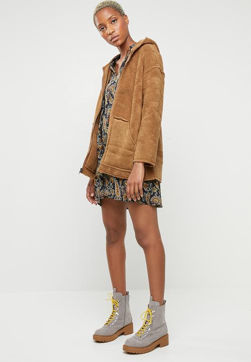 Missguided - Reversible zip through borg jacket - tan