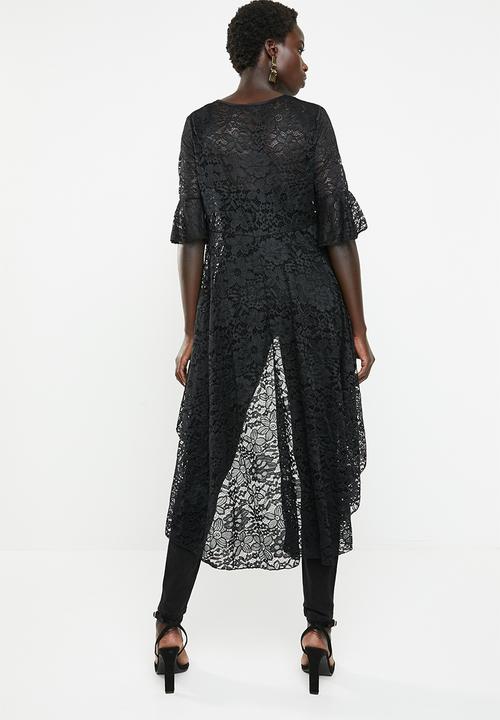 Revenge - Dip hem lace top - black