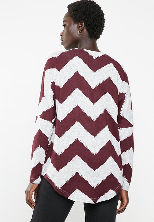 Revenge - Zig zag top - burgundy & grey