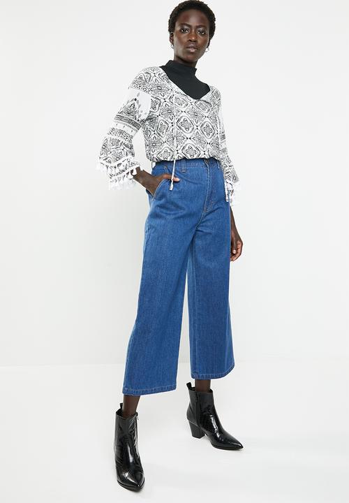 Revenge - Tassle detail printed tunic - black & white