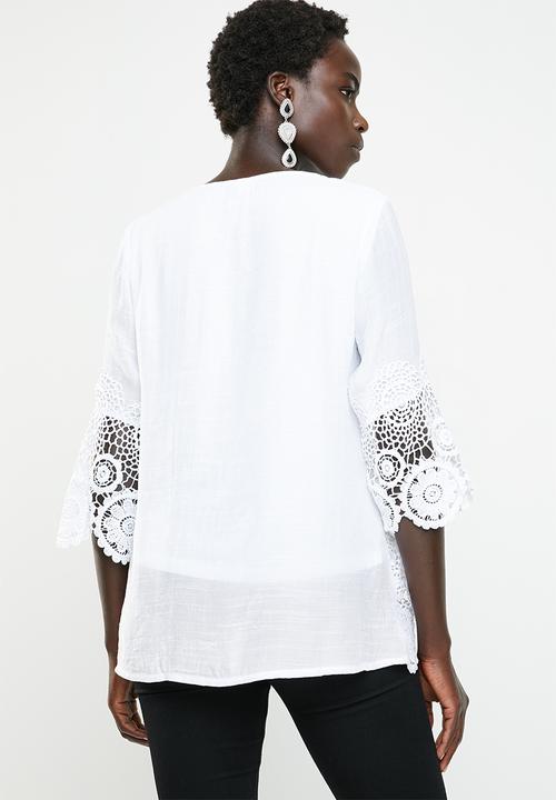 Revenge - Lace border round neck top - white