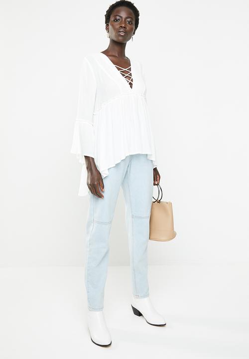Revenge - Hi lo lace up top - white