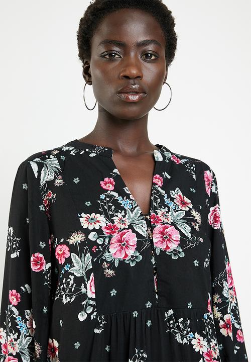 Revenge - Floral drop waist v-neck dress - black