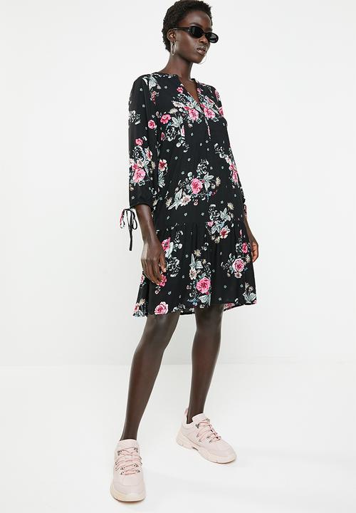 Revenge - Floral drop waist v-neck dress - black