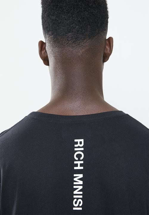 Coke Threds - Coke Threds Rich Mnisi staple tee - black