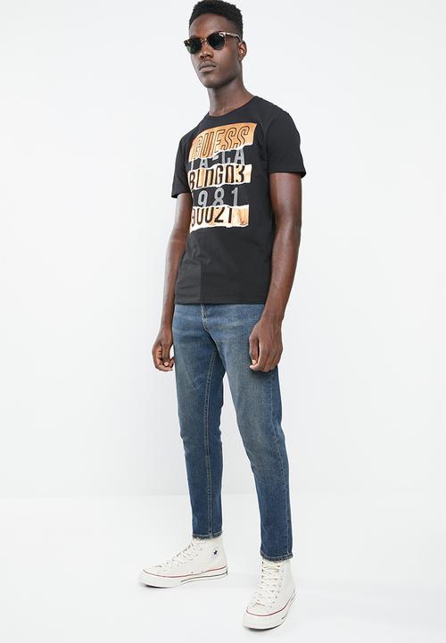 GUESS - Short sleeve guess bldg tee - black