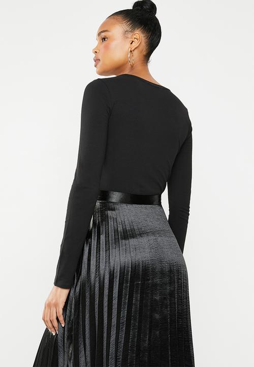 GUESS - Long sleeve embellished tri T-shirt - black
