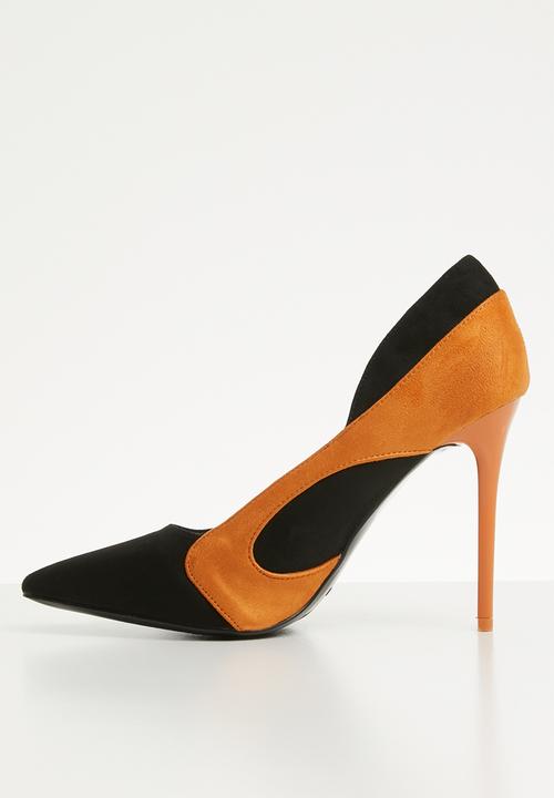 Plum - Colby court - black & tan