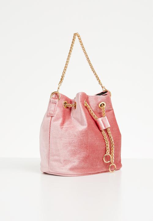 Superbalist - Adina velvet bucket bag - pink