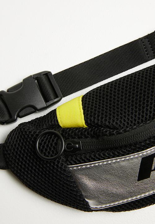 PUMA - Prime street waistbag - black