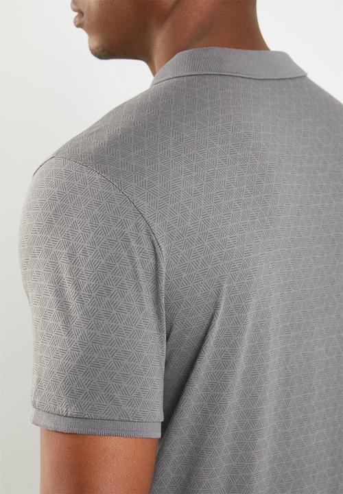 GUESS - Geometric short sleeve polo - charcoal