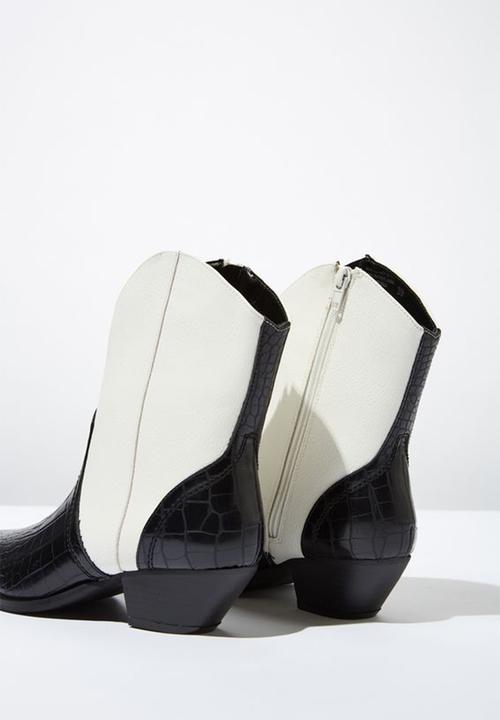 Cotton On - Larissa western boot - black & white