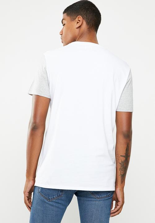 GUESS - Stream color block short sleeve crew tee - white