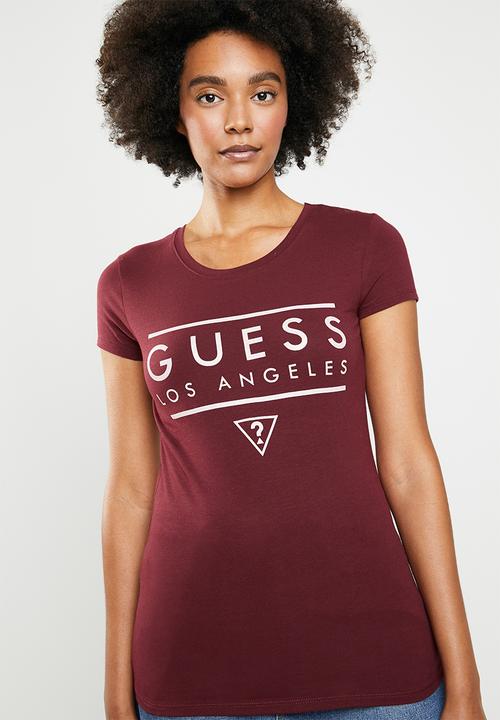 GUESS - Short sleeve minimal guess t-shirt - burgundy