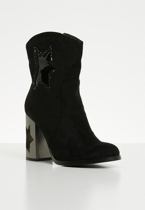 Plum - Star boot - black