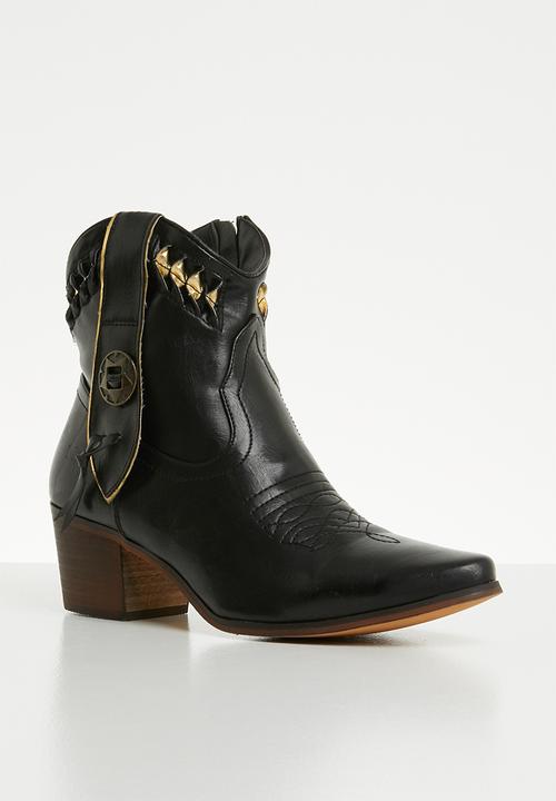 Plum - Embroidered ankle boot - black & gold