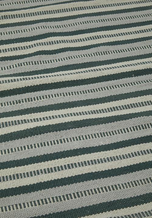 Sixth Floor - Dora kids kilim runner - black/grey