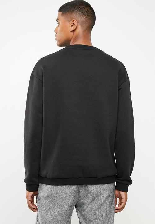 Cotton On - North sea chest panel drop shoulder crew fleece top - black