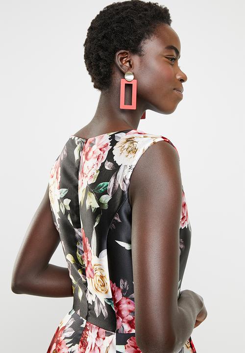 edit - Fit and flare dress with round neckline - black, pink & green