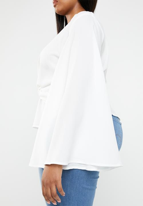 Missguided - Curve twist front flare sleeve top - white
