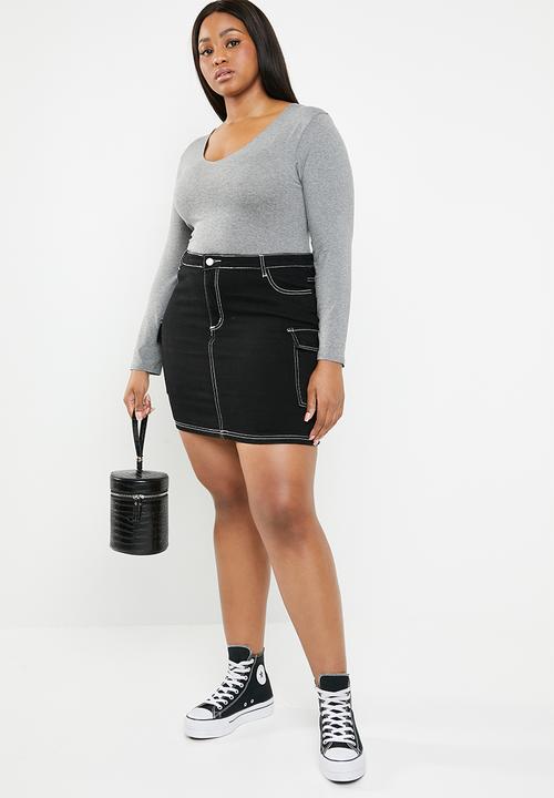 STYLE REPUBLIC PLUS - Scoop neck bodysuit - grey