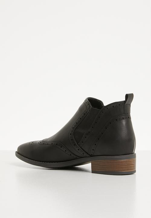Jada - Brogue chelsea boot - black