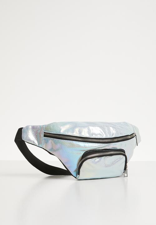 Pop Candy - Zip detailed moon bag - silver