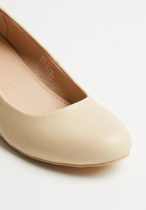 Butterfly Feet - Mina wedge - beige