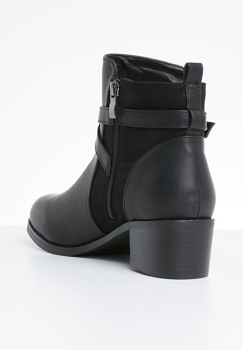 Butterfly Feet - Kaelyn boot - black