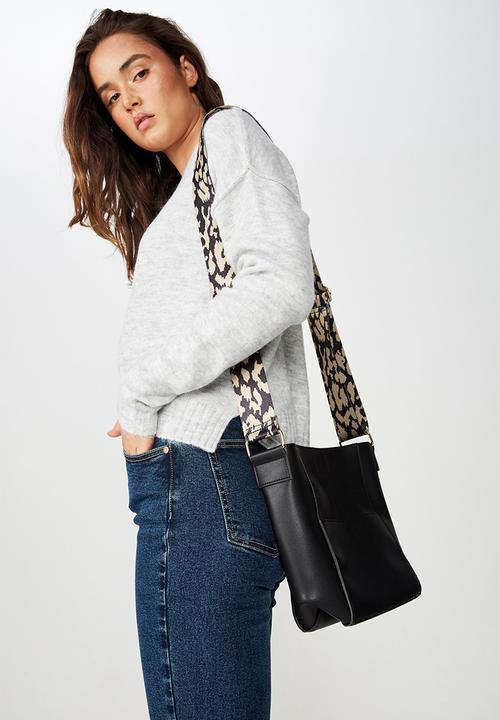 Cotton On - Evie bucket strap bag - black