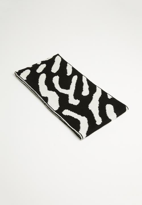 Superbalist - Zebra print scarf - white & black