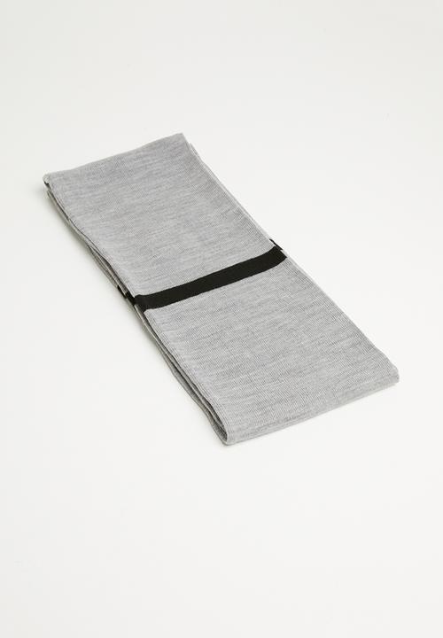 Superbalist - Striped snood - grey & black
