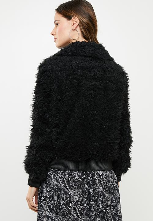 Vero Moda - Ibi jayla short faux fur jacket - black