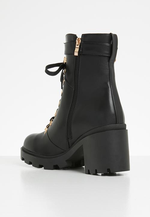 Public Desire - Faux leather combat boot - black pu