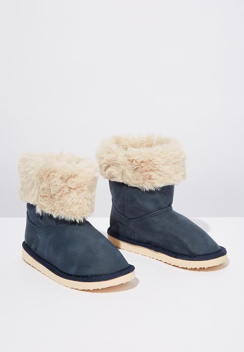 Cotton On - Faux fur foldover - navy