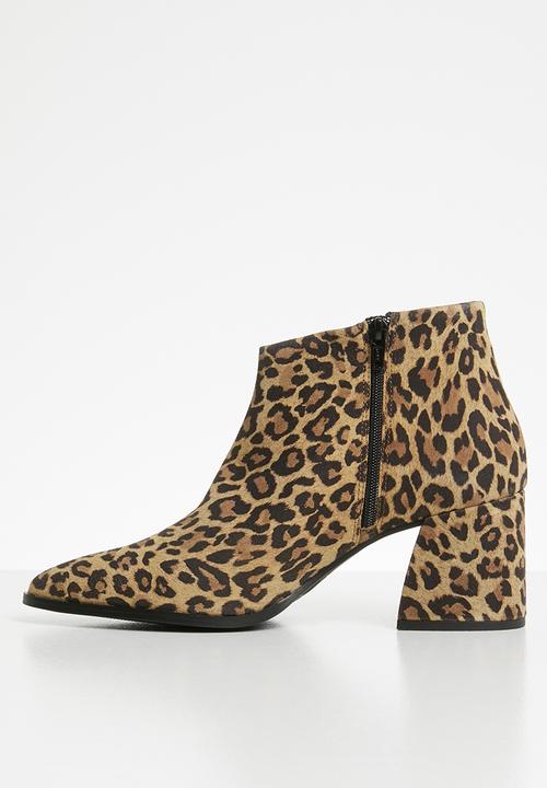 Vero Moda - Saga leather ankle boot - brown