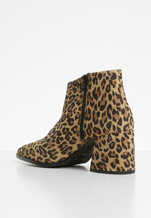 Vero Moda - Saga leather ankle boot - brown