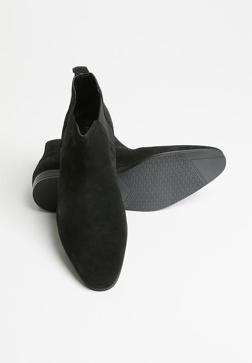 Superbalist - Strauss suede chelsea boot - black