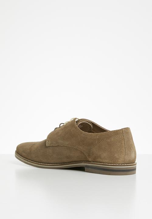 Superbalist - Willen suede formal shoe - stone 