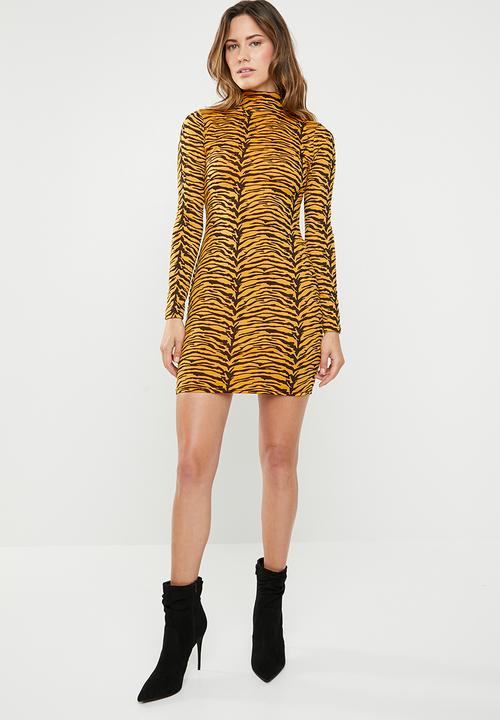 missguided black bodycon dress