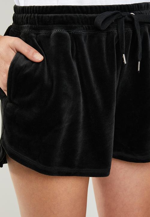 Supré  - Velour short - black