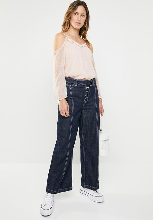 ONLY - Darling cold shoulder 3/4 top - neutral