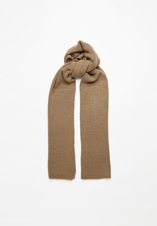 Superbalist - Fluffy long scarf - brown